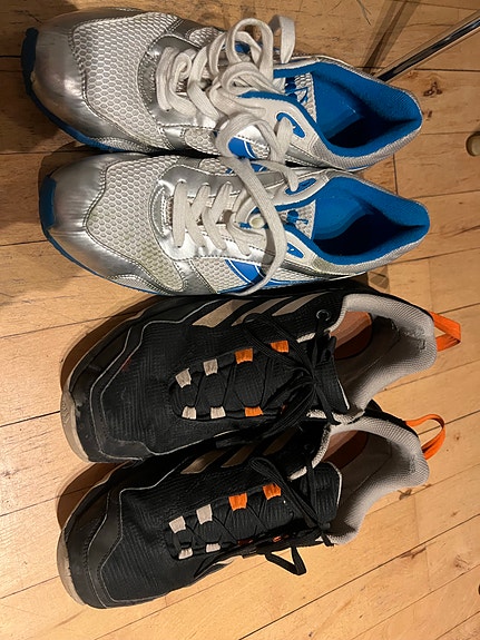 Product image 1 of 2