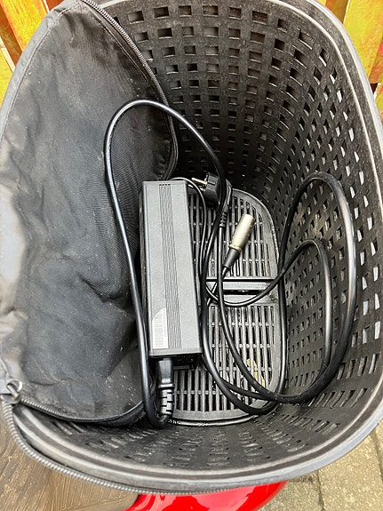 Product image 4 of 6