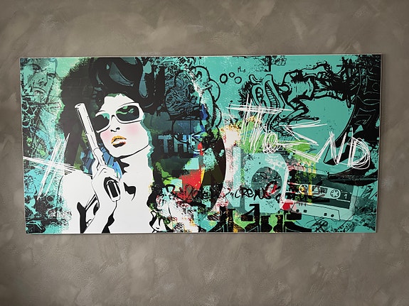 Product image 1 of 3