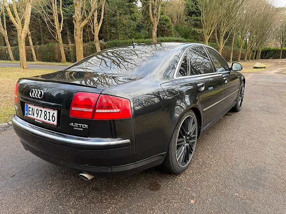 Audi A8 til salg hos Nabilli