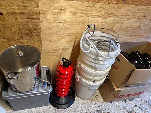 Product image 1 of 9