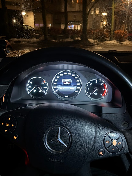Mercedes C200 til salg hos Nabilli