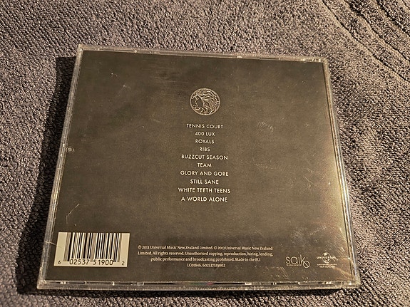 Product image 2 of 2