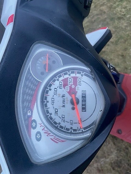 Product image 3 of 8