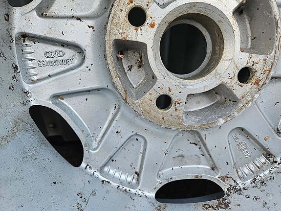 Product image 8 of 9