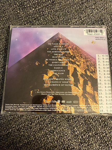 Product image 2 of 3