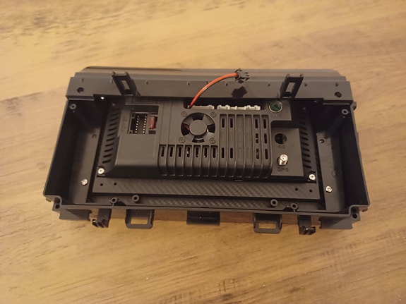 Product image 8 of 9