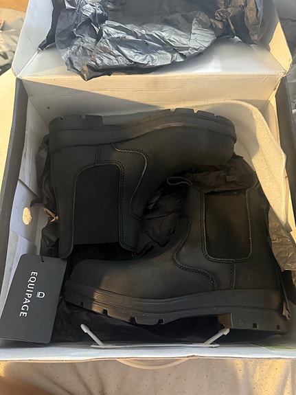 Product image 1 of 10