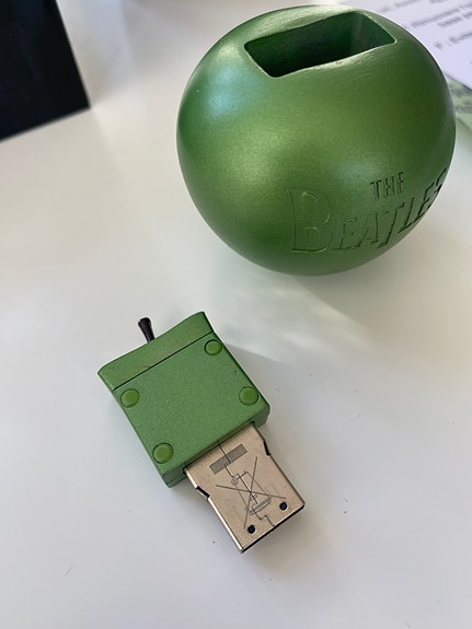 Product image 3 of 3