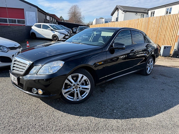 Mercedes E200