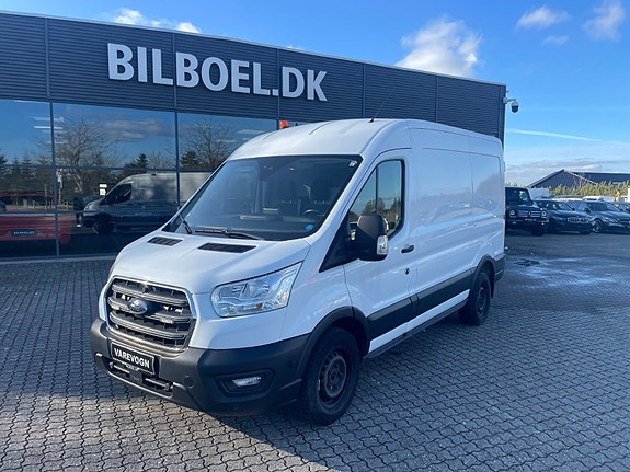 Ford Transit 350 L2 Van