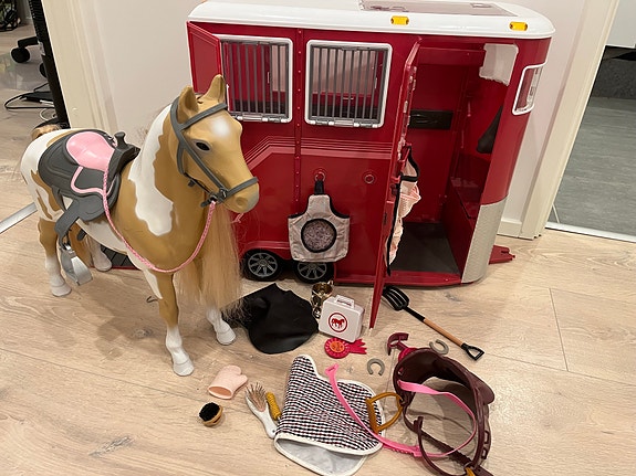 Product image 1 of 3