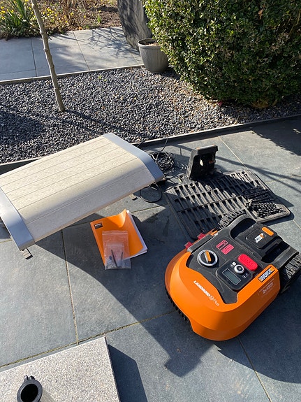 Product image 1 of 2