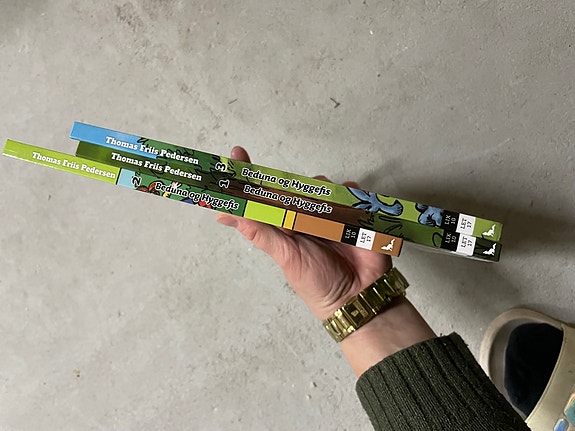 Product image 3 of 3