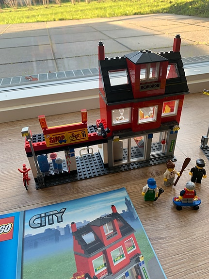 Product image 2 of 4