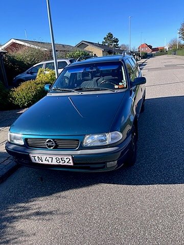 Opel Astra – billede 2