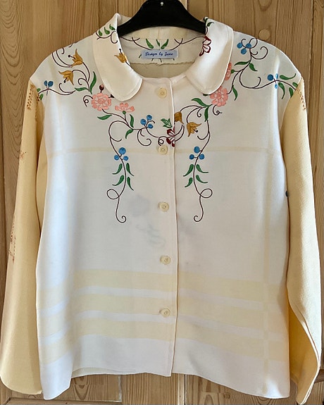 Product image 1 of 6