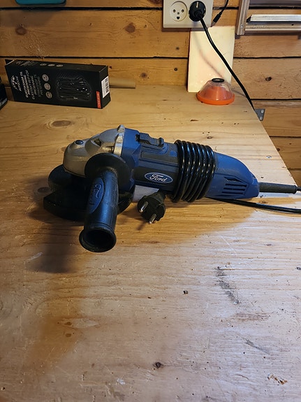 Product image 1 of 4