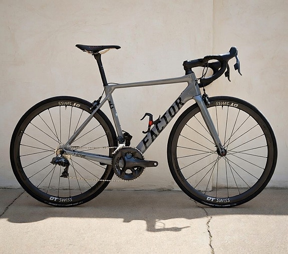 Product image 1 of 7