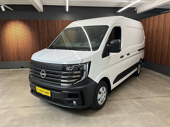 Nissan Interstar