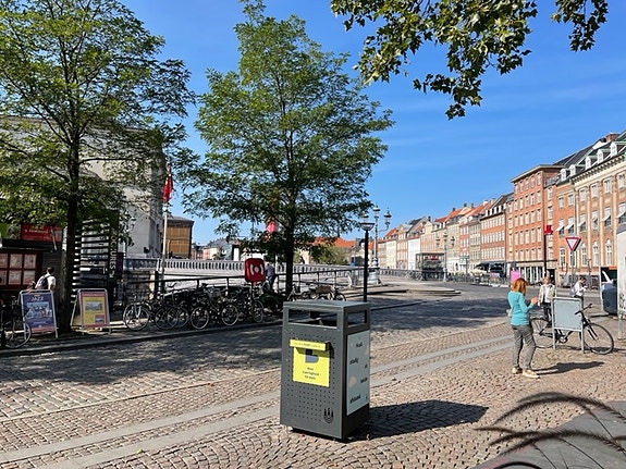 Product image 1 of 8