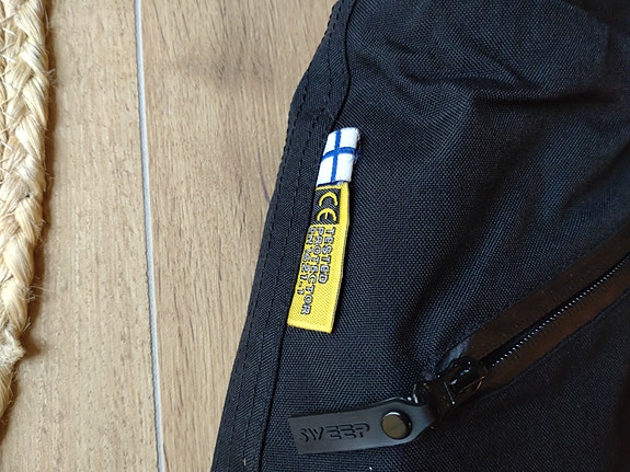 Product image 8 of 9