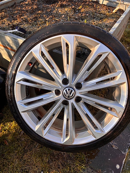 Product image 1 of 6