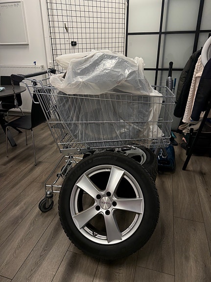 Product image 1 of 3