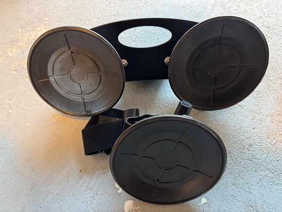 Product image 1 of 3