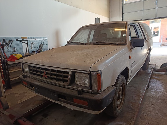 Mitsubishi L200