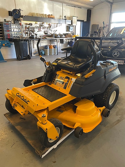 Product image 1 of 7