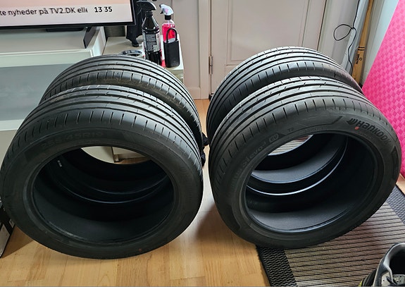 Product image 1 of 6