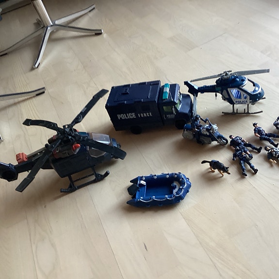 Product image 2 of 5