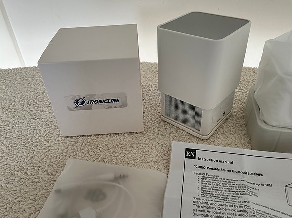 Product image 3 of 3