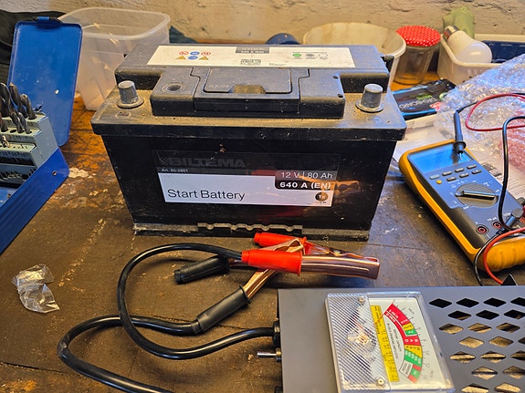 Product image 1 of 2