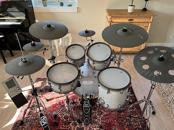 Product image 2 of 8