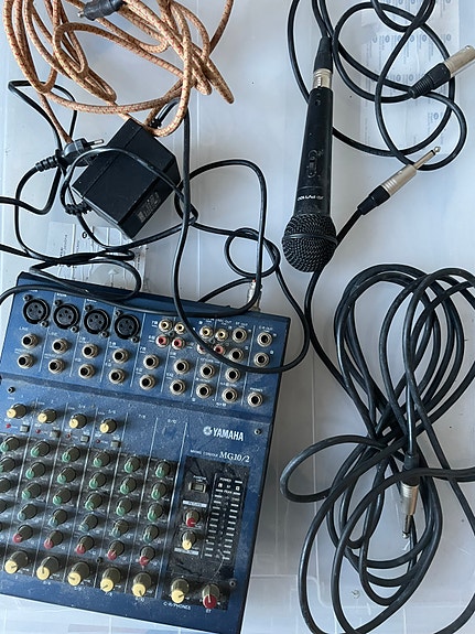 Product image 1 of 3