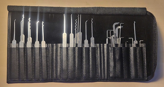 Product image 3 of 9