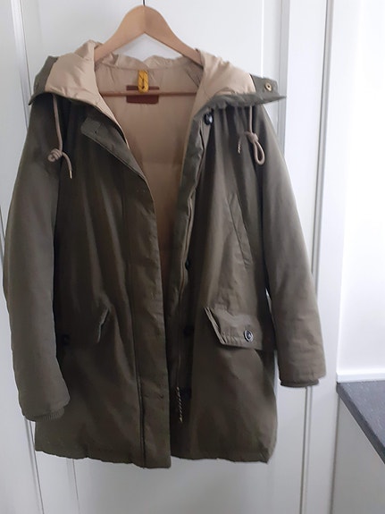 Product image 1 of 7