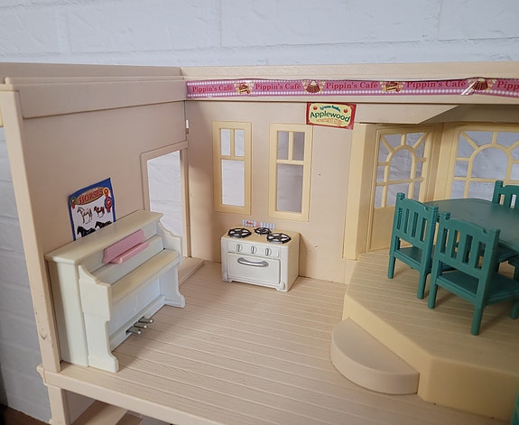 Product image 6 of 8