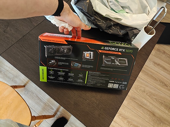 Product image 2 of 4