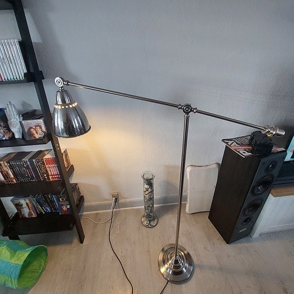 Product image 1 of 2