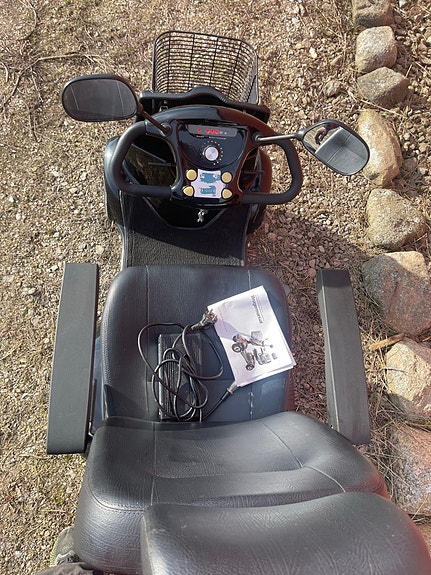 Product image 8 of 10