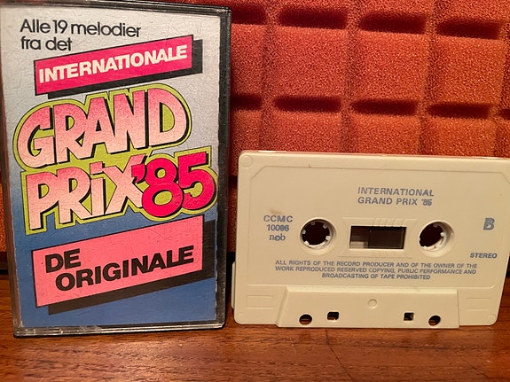 Product image 1 of 4