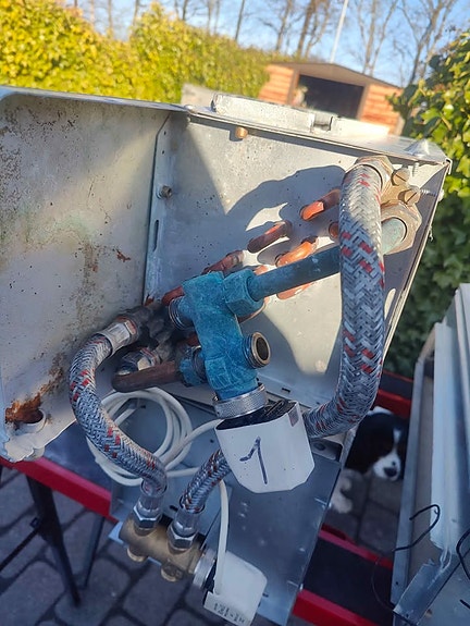 Product image 2 of 9