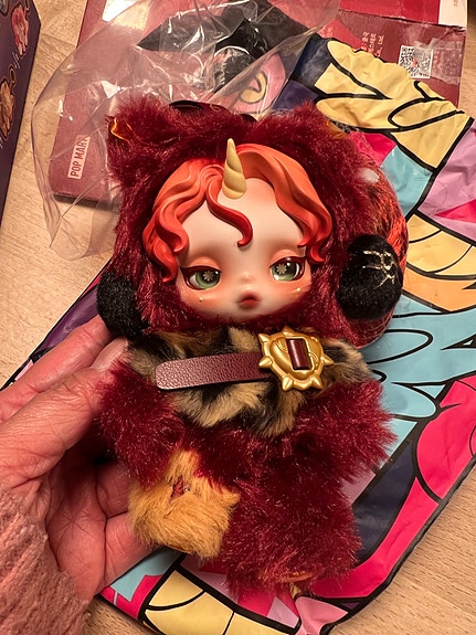 Product image 1 of 4