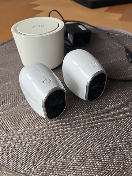 Product image 1 of 3