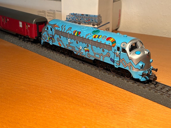 Product image 2 of 6