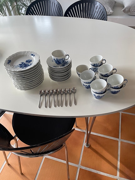 Product image 1 of 4