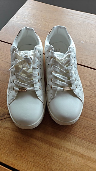 Product image 1 of 5